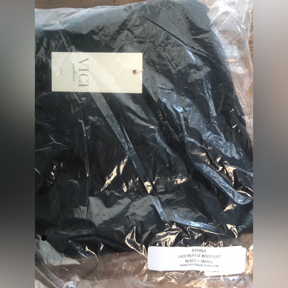 VICI Kamila lace black high neck long sleeve thong bodysuit NEW Re:$59+ sz small - Picture 11 of 12